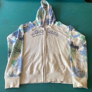 Aéropostale “87 New York” zip up jacket
